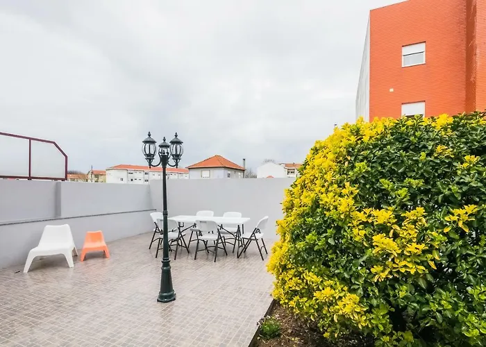 A Francos Artist Painting Апартаменты