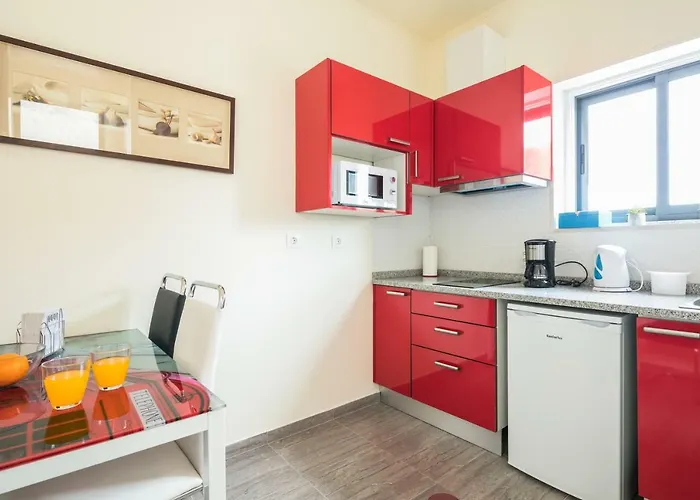 Apartament A Francos Artist Painting *